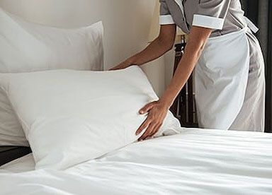 5f6d9eeca85c2384 276