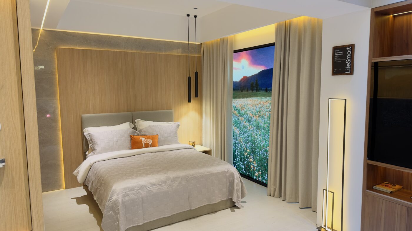 LifeSmart Dubai Showroom Interior